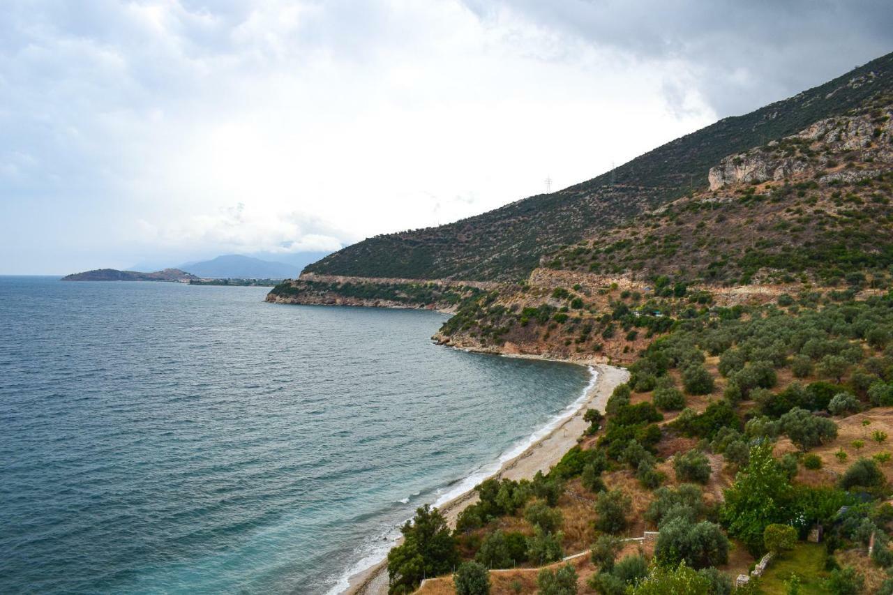 Muses Seaside Villas Паралион-Астрос Экстерьер фото
